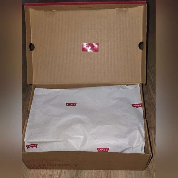 Levi’s Aden White Natural Canvas Sneakers Men’s 11 | NIB - Picture 4 of 14